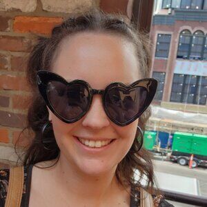 Meet your Posher, Katie